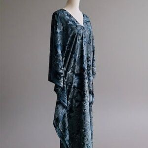 0020/ Dark Greyish Shibori Tie dye Kaftan